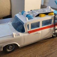 Auto Ecto-1 Ghostbusters Hasbro