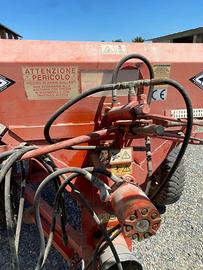 Attrezzatura agricola