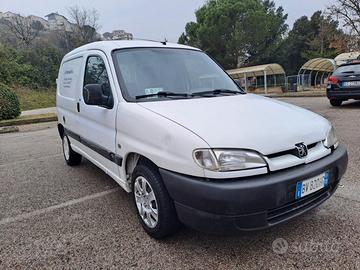 Peugeot Ranch 2.0 Diesel