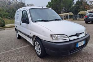 Peugeot Ranch 2.0 Diesel