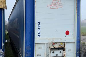 0488 SEMIRIMORCHIO CENTINATO ALLA FRANCESE