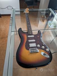 Fender Deluxe Lone Star Stratocaster MIM – HSS