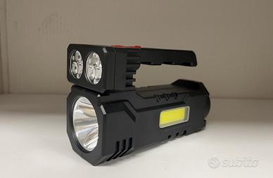 Faro LED multifunzione portatile