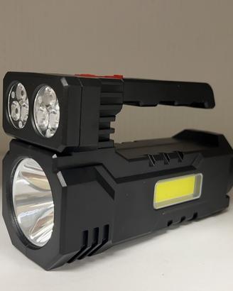 Faro LED multifunzione portatile