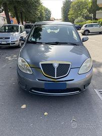 LANCIA Y