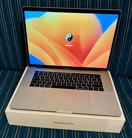 MacBook Pro 15” Apple