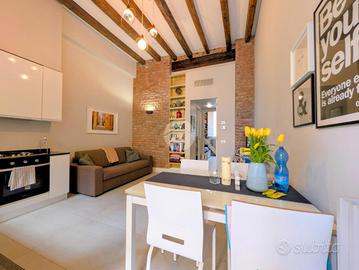 2 LOCALI A MILANO