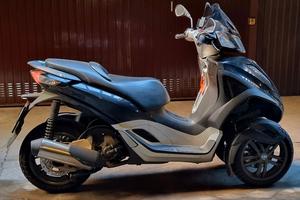 Piaggio MP3 300 - 2011