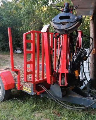 Rimorchio forestale porta attrezzi