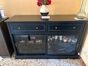 Credenza
