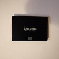 Samsung 850 EVO 500GB SSD SATA III 2.5”