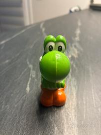 Action figure Yoshi (Super Mario) McDonald's 2014