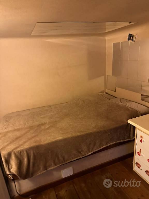 Apartment in Milano, Vigentina, Municipio 5 - Altro