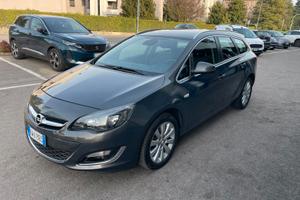 Opel Astra 1.7 CDTI 130CV Sports Tourer Cosmo