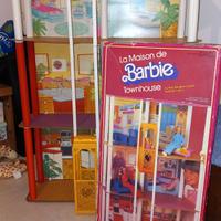 Casa con ascensore di Barbie anni 80
