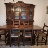 Tavolo + vetrina salotto