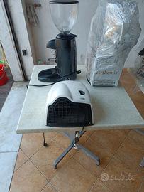 Asciugamani elettrico professionale