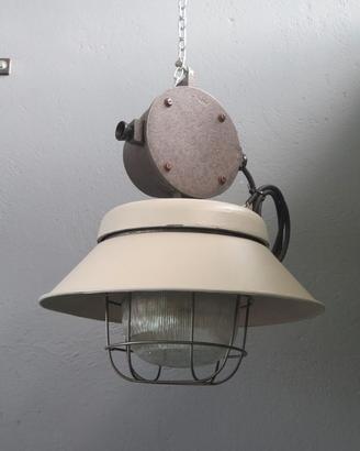 LAMPADA INDUSTRILE VINTAGE RESTAURATA