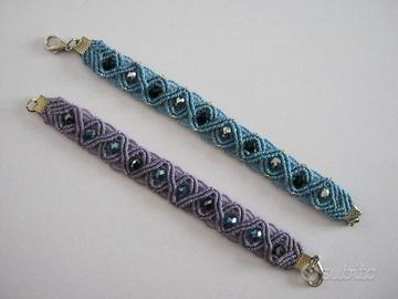 Braccialetti in macramé
