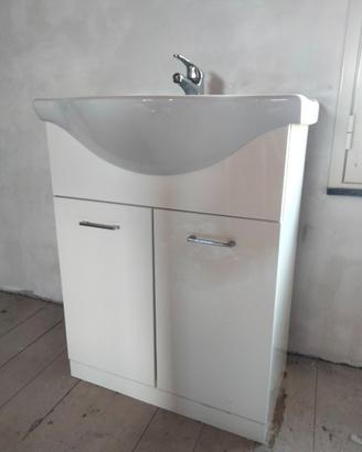 Mobile Bagno Completo + Specchiera – NUOVO