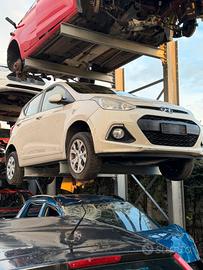 HYUNDAI i10 2a serie (2013) 1.0 MPI Style (48 kw)