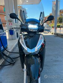Sh 300i abs