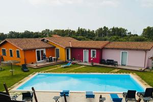 Casa Vacanze Con Piscina