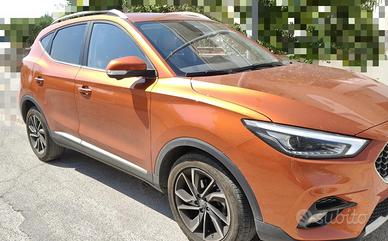 MG ZS 1.5 Luxury GPL Benzina orange