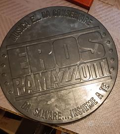 vinyl cofanetto in Metallo e' Di EROS RAMAZZOTTI