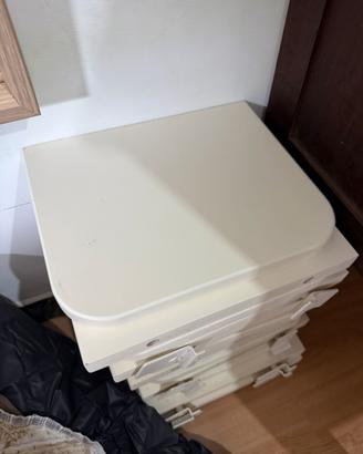 Mensole per pareti dogate da negozio bianche