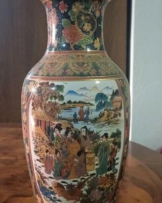 Vaso Royal Satsuma in porcellana decorata
