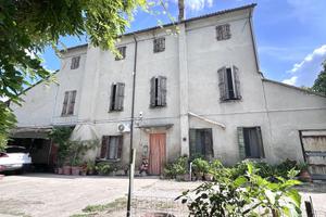 Casale di campagna del '600
