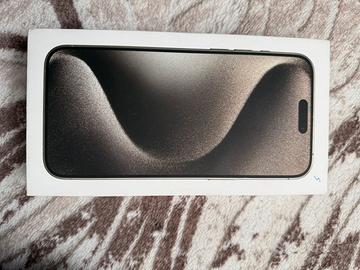 Scatola per iphone 15 pro max a 18€