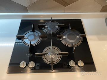 Piano cottura HOTPOINT DIRECT FLAME FTGHG 641 D