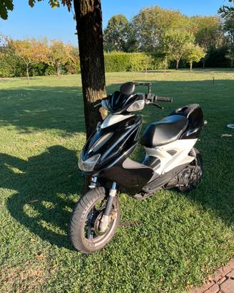 Yamaha Aerox 50