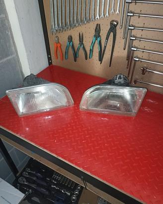 Ford Fiesta MK3 GFJ 89-95 - Fari Sinistro e Destro