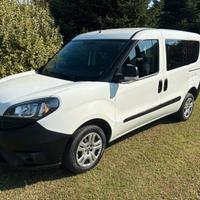 Fiat doblo combi 5 posti