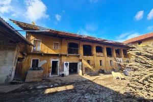 Immobile in asta di 407 m² con 4 locali a Ciriè