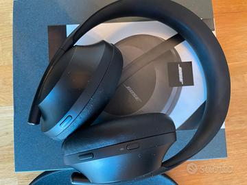 Bose Noise Cancelling 700