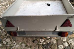 carrello appendice con documenti