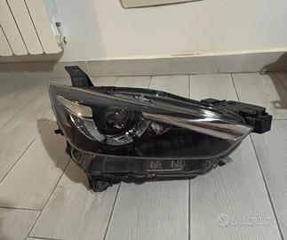 Fanale Anteriore destro Mazda cx 3  2015