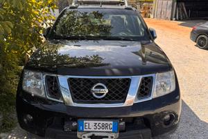 Nissan navara 3.0 230cv 4x4
