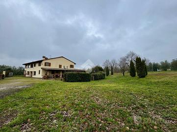CASA INDIPENDENTE A REGGELLO