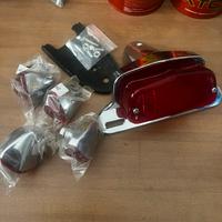 Fanale posteriore e frecce laterali cafe racer