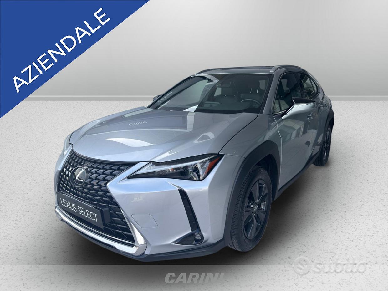 LEXUS UX