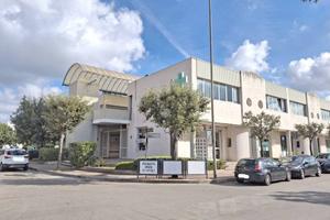 Ufficio a Noci, via Tommaso Fiore 3, 3 locali