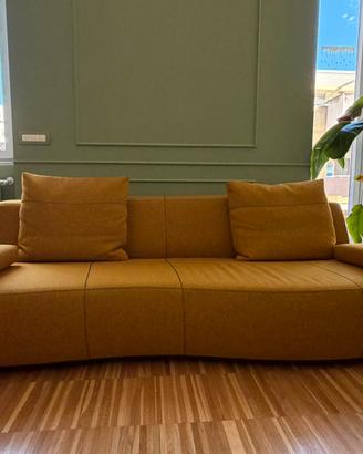 Divano B&B Bend-Sofa design Patricia Urquiola
