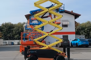 Piattaforma aerea Verticale diesel con stabilizzat