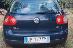 auto volkswagen golf