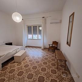 Pressi ospedale Brotzu Pirri, stanza ammobiliata